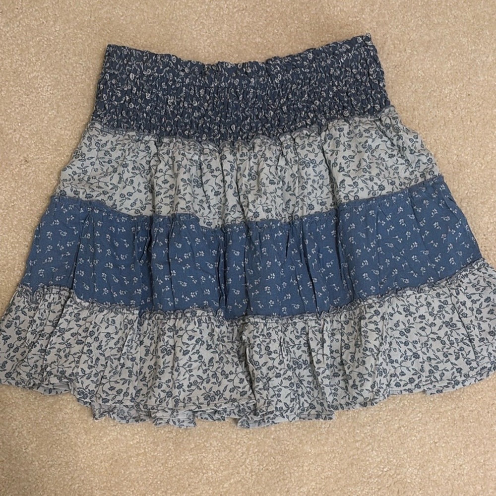 American Eagle Blue Floral Skirt
